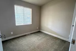 Costa Mesa Circle, North Highlands, CA 95660 - Photo 11