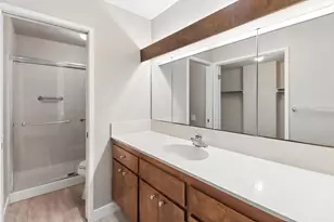8813 Williamson Dr, Elk Grove, CA 95624 - Photo 25