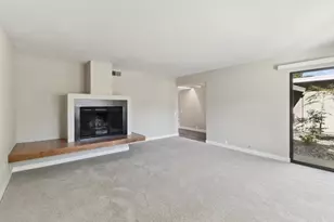 8813 Williamson Dr, Elk Grove, CA 95624 - Photo 15