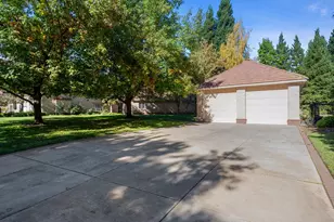 10875 Grenache Way, Elk Grove, CA 95624 - Photo 65