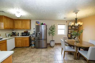 618 Wellsford Road, Modesto, CA 95357 - Photo 13