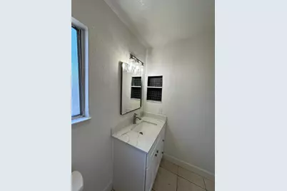 7329 Kelley Drive, Stockton, CA 95207 - Photo 45