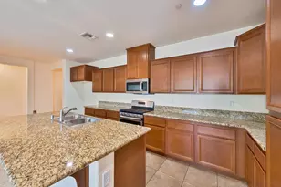 10546 Cherise Way, Stockton, CA 95209 - Photo 11