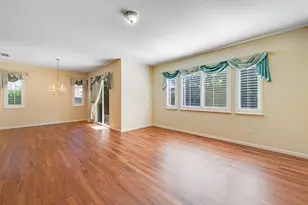 2713 Robinson Creek Ln, Elk Grove, CA 95758 - Photo 7
