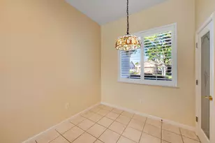 2713 Robinson Creek Ln, Elk Grove, CA 95758 - Photo 11