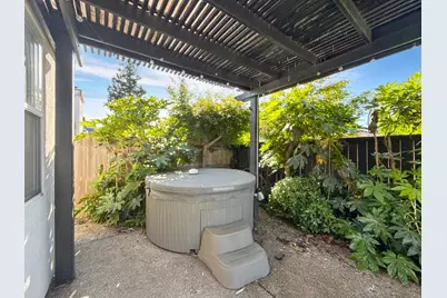 3027 Carousel Circle, Stockton, CA 95219 - Photo 23