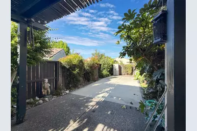 3027 Carousel Circle, Stockton, CA 95219 - Photo 27