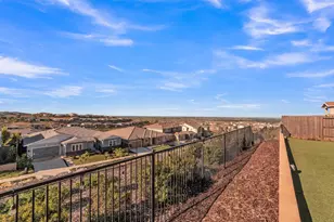 4651 Scenic Vista Dr, Folsom, CA 95630 - Photo 59