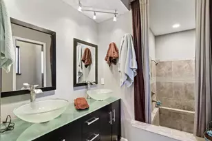 5443 Bridge Creek Ln, Carmichael, CA 95608 - Photo 9