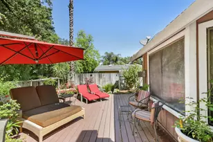 5443 Bridge Creek Ln, Carmichael, CA 95608 - Photo 15