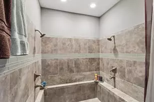 5443 Bridge Creek Ln, Carmichael, CA 95608 - Photo 11