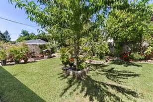 9957 Nebula Way, Sacramento, CA 95827 - Photo 39