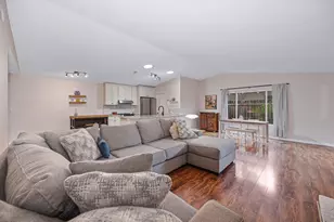 1512 32nd Ave, Sacramento, CA 95822 - Photo 1