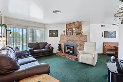 8855 Kelsey Drive, Elk Grove, CA 95624 - Photo 5