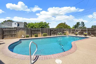 8855 Kelsey Drive, Elk Grove, CA 95624 - Photo 31