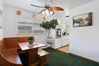8855 Kelsey Drive, Elk Grove, CA 95624 - Photo 9