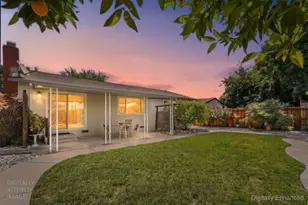 4718 Brookfield Dr, Sacramento, CA 95823 - Photo 37