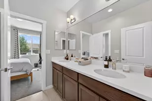 1717 Santa Cruz Dr, Plumas Lake, CA 95961 - Photo 29