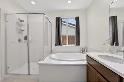 1717 Santa Cruz Drive, Plumas Lake, CA 95961 - Photo 25