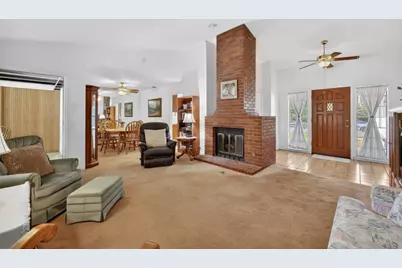1703 Moraga Way, Roseville, CA 95661 - Photo 7