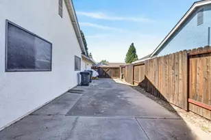 1703 Moraga Way, Roseville, CA 95661 - Photo 41