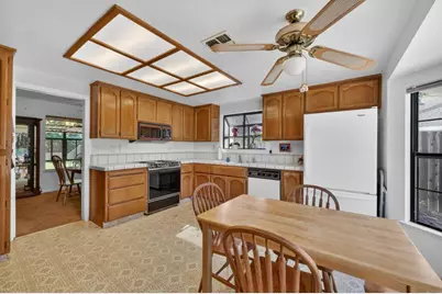1703 Moraga Way, Roseville, CA 95661 - Photo 13