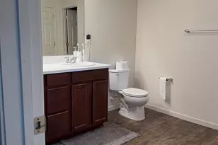 10739 Tovanella Way, Stockton, CA 95209 - Photo 15