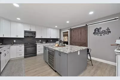 16485 Rolling Oaks Ct, Fiddletown, CA 95629 - Photo 9