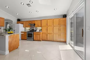 6616 Eskridge Way, Elk Grove, CA 95758 - Photo 15
