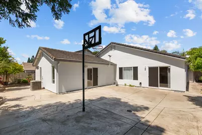 6616 Eskridge Way, Elk Grove, CA 95758 - Photo 39