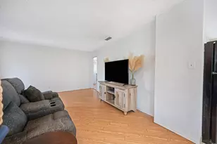 6201 Coyle Ave, Carmichael, CA 95608 - Photo 7