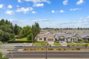 3705 Berkeley, Turlock, CA 95382 - Photo 7