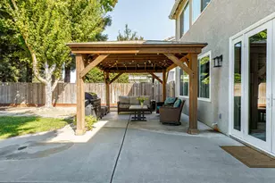 934 Fallbrook Ct, Escalon, CA 95320 - Photo 39