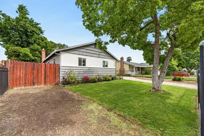 6449 Romack Circle, Sacramento, CA 95822 - Photo 3