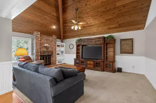 11540 Bear Valley Ct, Gold River, CA 95670 - Photo 27