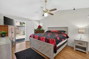 6327 Laguna Villa Way, Elk Grove, CA 95758 - Photo 31