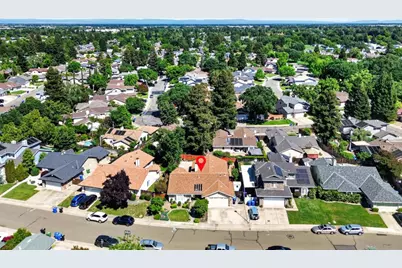 6327 Laguna Villa Way, Elk Grove, CA 95758 - Photo 53