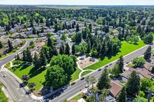 6327 Laguna Villa Way, Elk Grove, CA 95758 - Photo 55