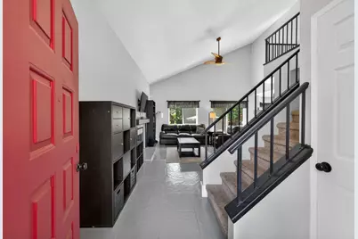 153 Creekside Circle, Sacramento, CA 95823 - Photo 3