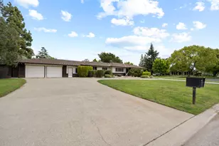 44098 Country Club Dr, El Macero, CA 95618 - Photo 35