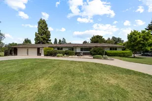 44098 Country Club Dr, El Macero, CA 95618 - Photo 3
