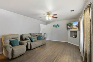 651 Pine St, Manteca, CA 95336 - Photo 21