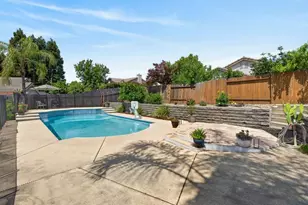 9158 Eastpointe Ct, Elk Grove, CA 95624 - Photo 49