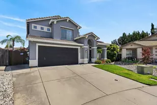 9158 Eastpointe Ct, Elk Grove, CA 95624 - Photo 3