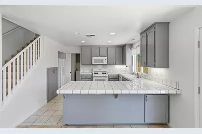 2230 Halsey Circle, Davis, CA 95618 - Photo 9