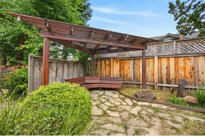 5112 Laguna Woods Dr, Elk Grove, CA 95758 - Photo 55