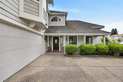 5112 Laguna Woods Dr, Elk Grove, CA 95758 - Photo 5