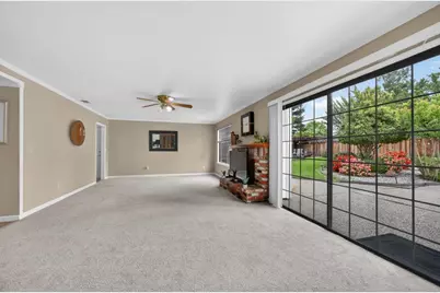 5112 Laguna Woods Dr, Elk Grove, CA 95758 - Photo 15