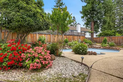 5112 Laguna Woods Dr, Elk Grove, CA 95758 - Photo 59