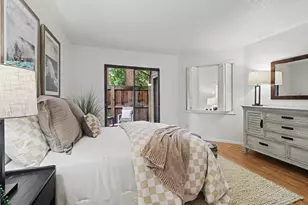 2084 University Park Dr, Sacramento, CA 95825 - Photo 23
